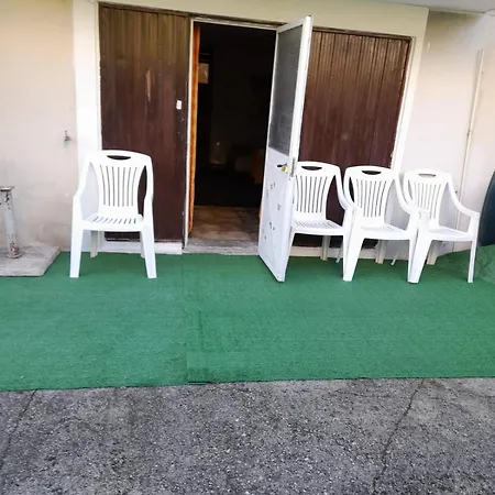 Bel A Farra Di Apartment